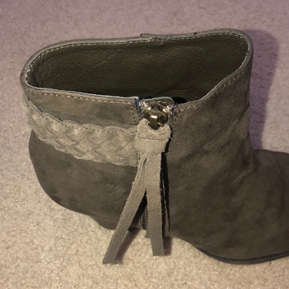 Boots - Picture 2 of 2